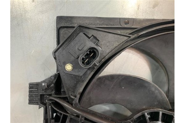 Recambio de electroventilador para ford ka (ccu) 1.2 referencia OEM IAM 878300600 879400600 