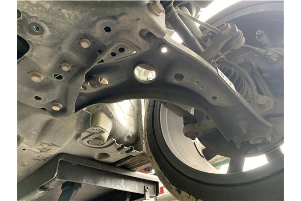 Recambio de brazo inferior delantero izquierdo para volkswagen golf vii (5g1/be1) híbrido gte referencia OEM IAM 5Q0407151M 5Q04