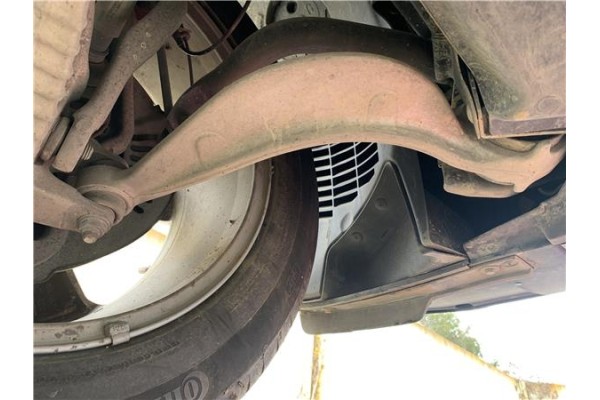 Recambio de brazo inferior delantero izquierdo para jaguar f-pace 2.0 r-sport awd referencia OEM IAM HK833C256AE  