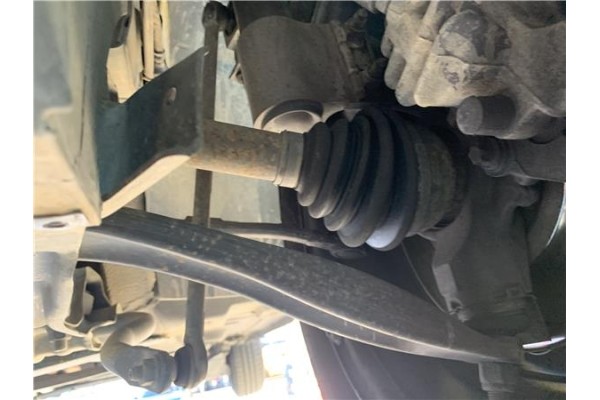 Recambio de palier delantero izquierdo para peugeot partner tepee 1.6 premium referencia OEM IAM 3272LW  