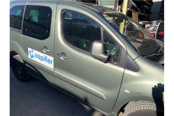 Recambio de puerta delantero derecha para peugeot partner tepee 1.6 premium referencia OEM IAM 9004Z6  