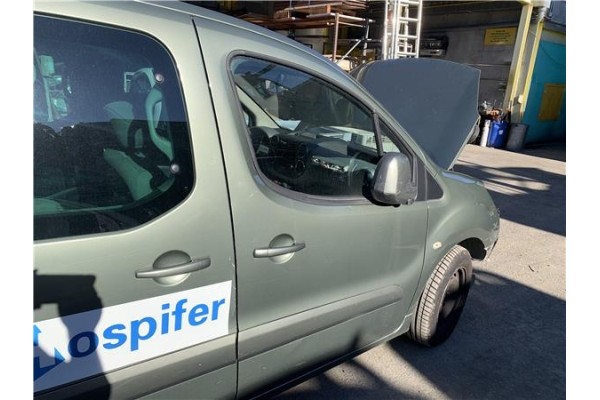 Recambio de puerta delantero derecha para peugeot partner tepee 1.6 premium referencia OEM IAM 9004Z6  