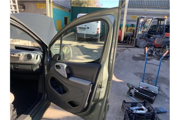 Recambio de puerta delantero derecha para peugeot partner tepee 1.6 premium referencia OEM IAM 9004Z6  