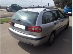 volvo v40 familiar del año 2002