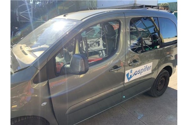 Recambio de puerta delantero izquierda para peugeot partner tepee 1.6 premium referencia OEM IAM 9831169780  