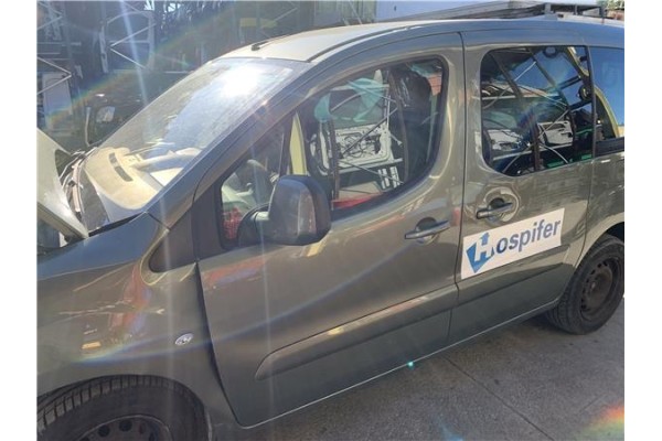 Recambio de puerta delantero izquierda para peugeot partner tepee 1.6 premium referencia OEM IAM 9831169780  