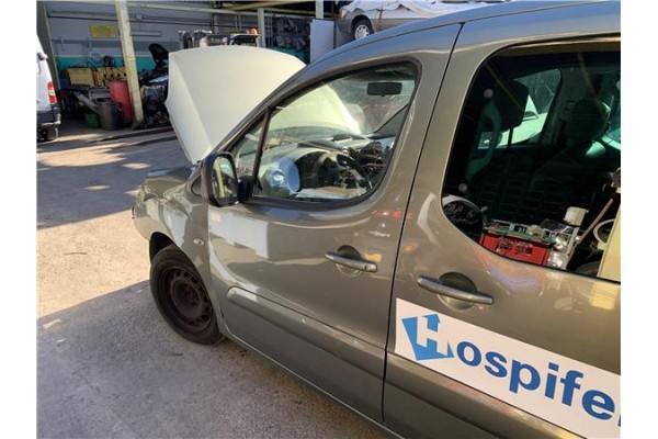 Recambio de puerta delantero izquierda para peugeot partner tepee 1.6 premium referencia OEM IAM 9831169780  