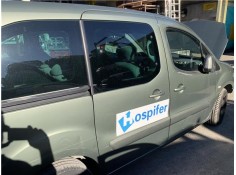 Recambio de puerta trasero derecha para peugeot partner tepee 1.6 premium referencia OEM IAM 9831169680  