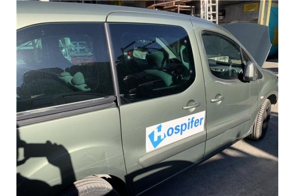 Recambio de puerta trasero derecha para peugeot partner tepee 1.6 premium referencia OEM IAM 9831169680  