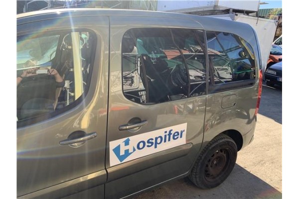 Recambio de puerta trasero izquierda para peugeot partner tepee 1.6 premium referencia OEM IAM 9831169780  