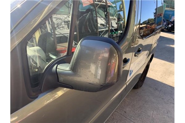 Recambio de retrovisor electrico izquierdo para peugeot partner tepee 1.6 premium referencia OEM IAM 1606642780  