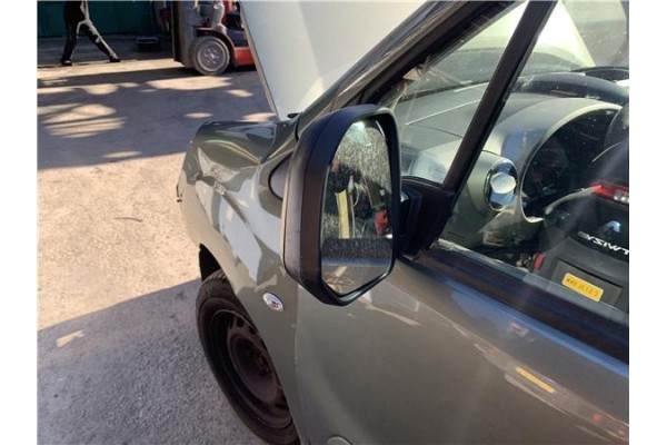 Recambio de retrovisor electrico izquierdo para peugeot partner tepee 1.6 premium referencia OEM IAM 1606642780  