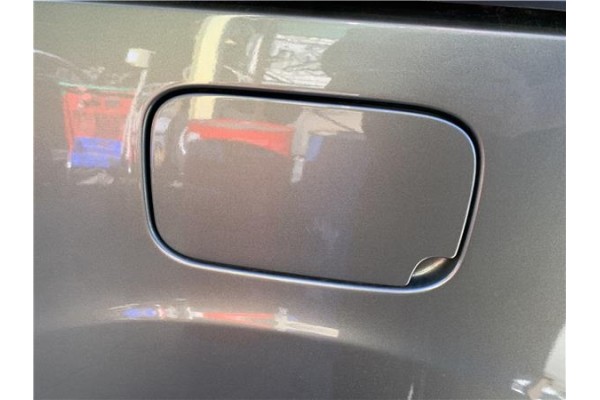 Recambio de tapa exterior combustible para peugeot partner tepee 1.6 premium referencia OEM IAM 1679984080  