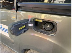 Recambio de tapa exterior combustible para peugeot partner tepee 1.6 premium referencia OEM IAM 1679984080  