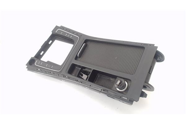 Recambio de embellecedor consola central para volkswagen golf vii (5g1/be1) híbrido gte referencia OEM IAM 5G1863245F 5G1864263 
