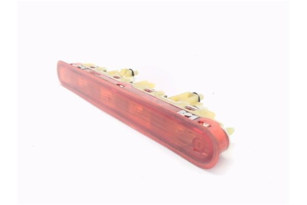 Recambio de luz central de freno para peugeot 207 1.4 referencia OEM IAM 9649986880  