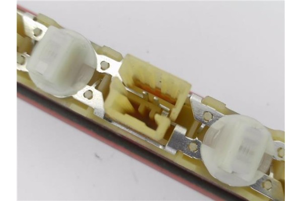 Recambio de luz central de freno para peugeot 207 1.4 referencia OEM IAM 9649986880  