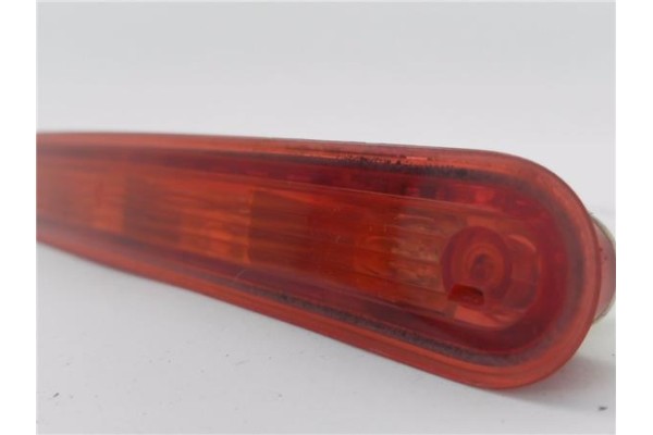 Recambio de luz central de freno para peugeot 207 1.4 referencia OEM IAM 9649986880  