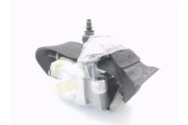 Recambio de cinturon seguridad delantero derecho para hyundai i30 (gd) 1.4 base referencia OEM IAM 88810A6100 88820A6100 