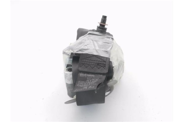 Recambio de cinturon seguridad delantero derecho para hyundai i30 (gd) 1.4 base referencia OEM IAM 88810A6100 88820A6100 
