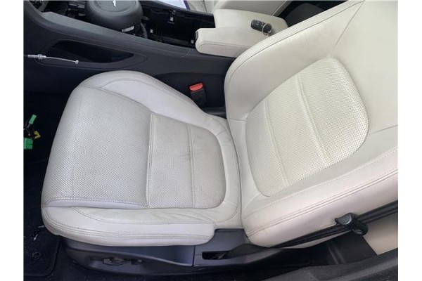 Recambio de juego asientos para jaguar f-pace 2.0 r-sport awd referencia OEM IAM HK8364810BA HK8364811BA 