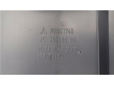 Recambio de rejilla entrada de aire para mitsubishi colt cz3 berl. 3 (z30) 1.5 di-d instyle referencia OEM IAM MR951746 JC345400