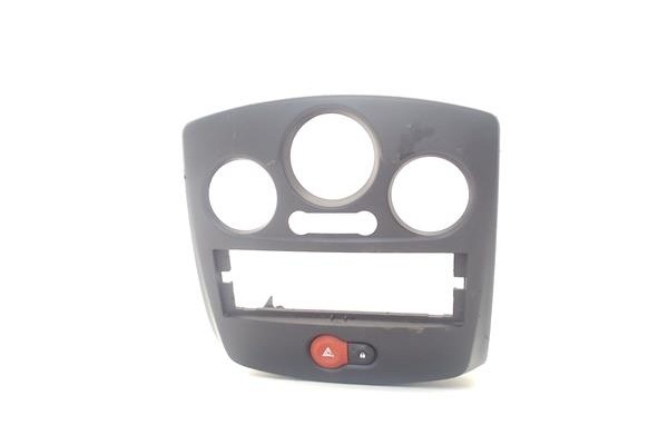 Recambio de embellecedor consola central para renault clio iii 1.5 dci (c/br1g) referencia OEM IAM 8200407765 8200469049 