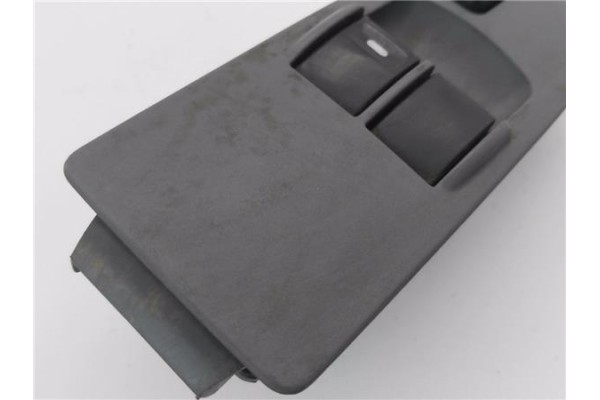 Recambio de mando elevalunas delantero izquierdo para mitsubishi colt cz3 berl. 5 (z30a) 1.3 (z35a, z33a, z34a) referencia OEM I