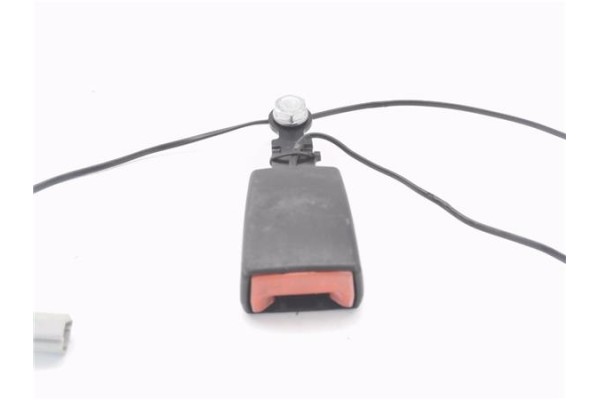 Recambio de anclaje cinturon delantero izquierdo para ford ka (ccu) 1.2 referencia OEM IAM 34122267  