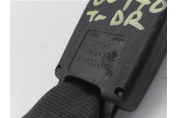 Recambio de anclaje cinturon trasero derecho para ford ka (ccu) 1.2 referencia OEM IAM 33033400  