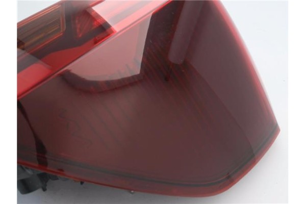 Recambio de piloto trasero derecho para kia picanto (ja) 1.0 gdi drive 5mt referencia OEM IAM 92402G6  