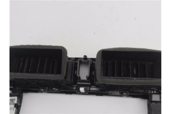 Recambio de rejilla entrada de aire para kia picanto (ja) 1.0 gdi drive 5mt referencia OEM IAM 84740G6AA0  