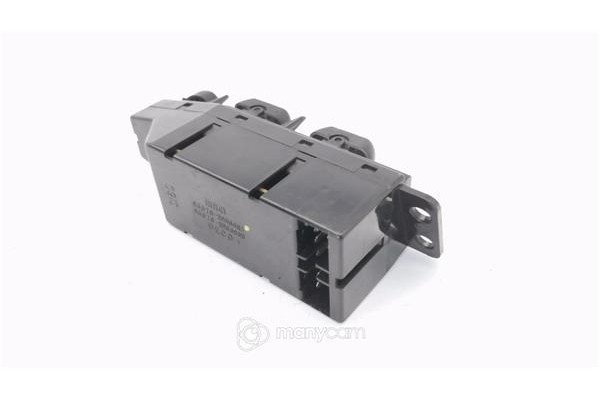 Recambio de mando elevalunas delantero izquierdo para hyundai lantra berlina (rd) 1.6 i referencia OEM IAM 9357029050  
