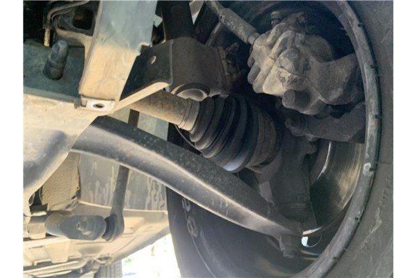 Recambio de mangueta delantero izquierda para peugeot partner tepee 1.6 premium referencia OEM IAM 364696  