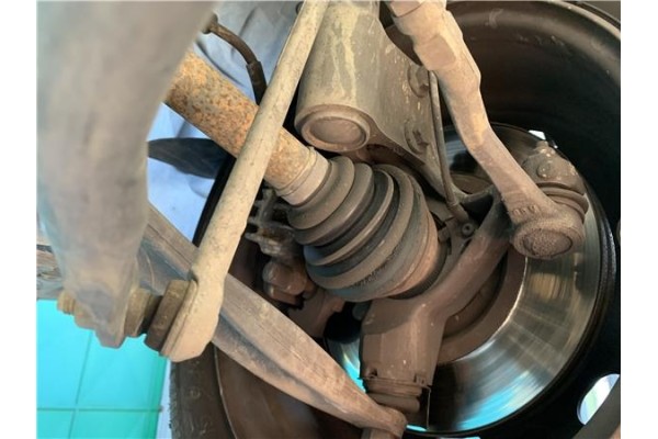 Recambio de mangueta delantero derecha para peugeot partner tepee 1.6 premium referencia OEM IAM 364796  