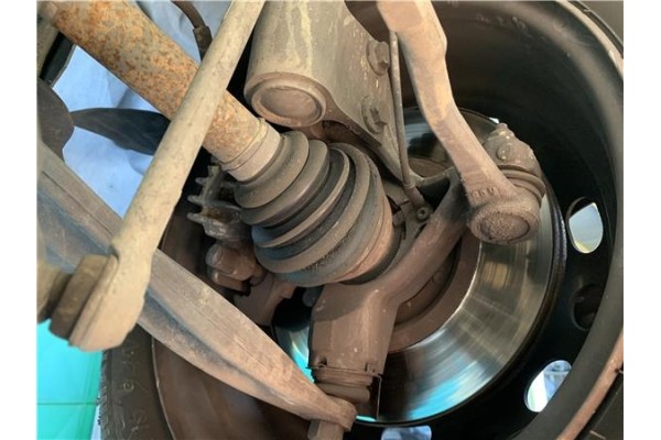 Recambio de mangueta delantero derecha para peugeot partner tepee 1.6 premium referencia OEM IAM 364796  