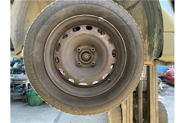 Recambio de llanta para peugeot partner tepee 1.6 premium referencia OEM IAM   
