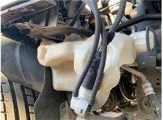 Recambio de deposito limpiaparabrisas para peugeot partner tepee 1.6 premium referencia OEM IAM 6431N9  