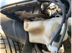 Recambio de deposito limpiaparabrisas para peugeot partner tepee 1.6 premium referencia OEM IAM 6431N9  