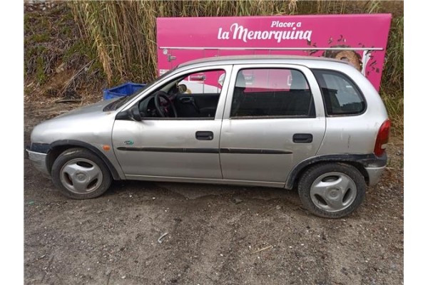 opel corsa b del año 1998