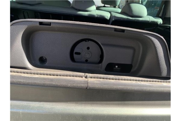 Recambio de motor limpiaparabrisas trasero para peugeot partner tepee 1.6 premium referencia OEM IAM 9840123880  