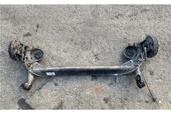 Recambio de puente trasero para kia rio (jb) 1.4 16v referencia OEM IAM 551001G200  