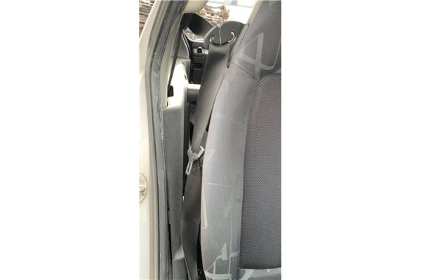 Recambio de cinturon seguridad delantero derecho para smart fortwo coupe 1.0 fortwo coupe (52kw) referencia OEM IAM A4518600285C
