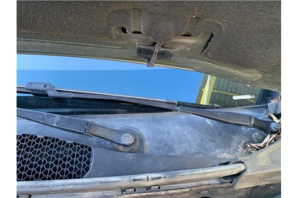 Recambio de brazo limpiaparabrisas delantero izquierdo para peugeot partner tepee 1.6 premium referencia OEM IAM 6429FG  