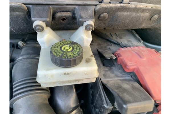 Recambio de bomba freno para peugeot partner tepee 1.6 premium referencia OEM IAM 456570  