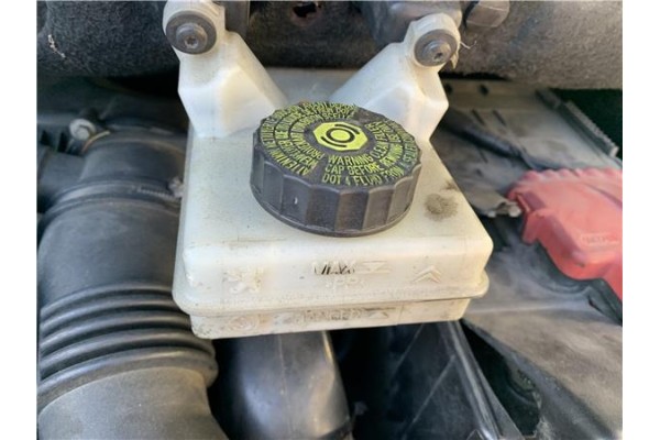 Recambio de bomba freno para peugeot partner tepee 1.6 premium referencia OEM IAM 456570  
