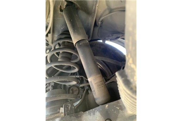Recambio de amortiguador trasero izquierdo para peugeot partner tepee 1.6 premium referencia OEM IAM 968753098001 5206YR 