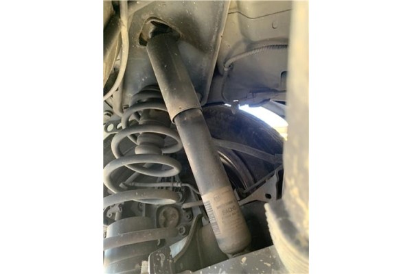 Recambio de amortiguador trasero izquierdo para peugeot partner tepee 1.6 premium referencia OEM IAM 968753098001 5206YR 