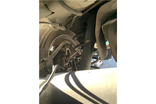 Recambio de amortiguador trasero derecho para peugeot partner tepee 1.6 premium referencia OEM IAM 5206YR  