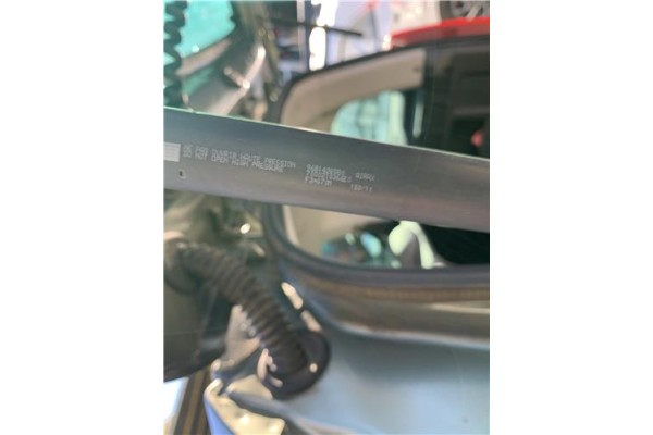 Recambio de amortiguador porton para peugeot partner tepee 1.6 premium referencia OEM IAM 9681426980 7000210366E0 